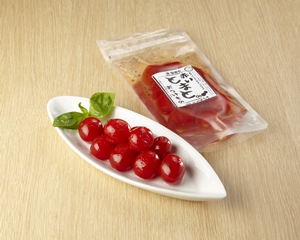 画像1: 菜香や■えっ！ミニトマトを漬物に？漬け汁ごとドレッシングに出来る「あかいトマトのおつけもの」 (1)